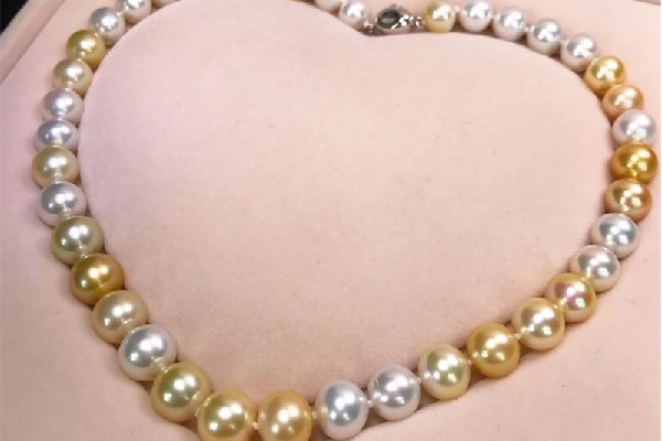 珍珠項鏈怎么清洗和保養(yǎng) 珍珠項鏈多久保養(yǎng)一次 珍珠項鏈怎么清洗和保養(yǎng) 珍珠項鏈多久保養(yǎng)一次