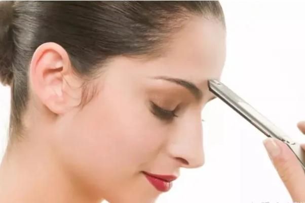 童顏針可以填充法令紋嗎 童顏針可以打哪些部位 童顏針可以填充法令紋嗎 童顏針可以打哪些部位