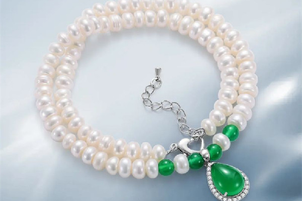 珍珠項(xiàng)鏈怎么區(qū)分好壞 珍珠項(xiàng)鏈?zhǔn)呛K眠€是淡水好 珍珠項(xiàng)鏈怎么區(qū)分好壞 珍珠項(xiàng)鏈?zhǔn)呛K眠€是淡水好