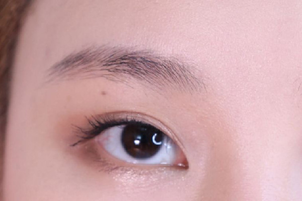 激光洗眉后要防曬嗎 激光洗眉后要冰敷多久 激光洗眉后要防曬嗎 激光洗眉后要冰敷多久