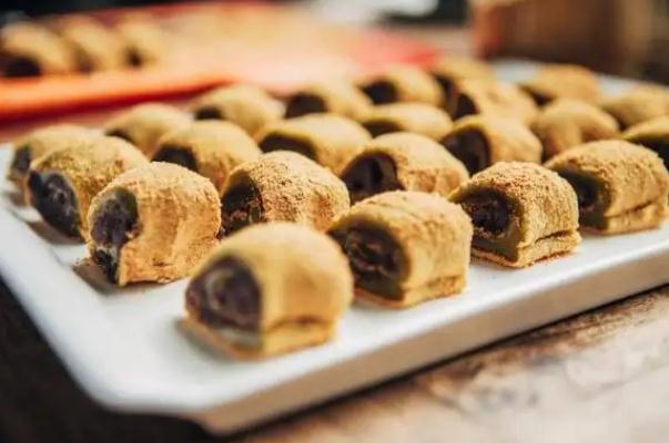 驢打滾的營(yíng)養(yǎng)價(jià)值 驢打滾的面蒸熟后太稀 驢打滾的營(yíng)養(yǎng)價(jià)值 驢打滾的面蒸熟后太稀