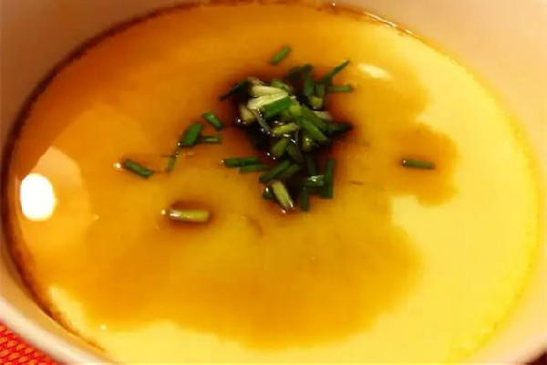 雞蛋羹水放多了怎么補(bǔ)救 雞蛋羹不凝固是什么原因 雞蛋羹水放多了怎么補(bǔ)救 雞蛋羹不凝固是什么原因