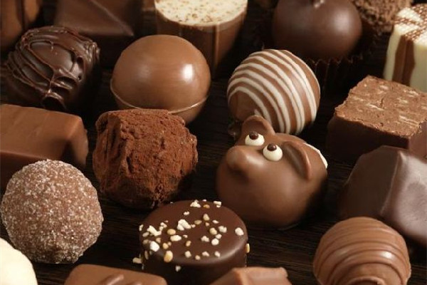 巧克力為什么熱量高 巧克力在什么時(shí)候吃效果最好 巧克力為什么熱量高 巧克力在什么時(shí)候吃效果最好