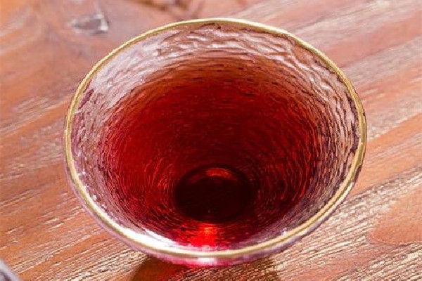 桑葚酒是用干的泡還是新鮮的泡 桑葚酒用紅色桑葚還是黑色 桑葚酒是用干的泡還是新鮮的泡 桑葚酒用紅色桑葚還是黑色