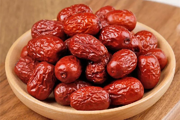 紅棗吃幾個(gè)合適 紅棗對(duì)月經(jīng)有什么功效 紅棗吃幾個(gè)合適 紅棗對(duì)月經(jīng)有什么功效