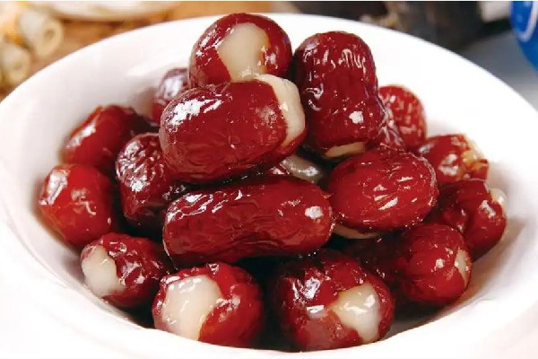 紅棗對腸胃有好處嗎 紅棗養(yǎng)胃粥的做法大全 紅棗對腸胃有好處嗎 紅棗養(yǎng)胃粥的做法大全