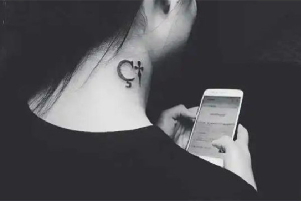 紋身多少錢怎么收費 紋身有什么講究和忌諱 紋身多少錢怎么收費 紋身有什么講究和忌諱