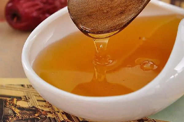 棗花蜜和洋槐蜜哪個好 棗花蜜和洋槐蜜的區(qū)別 棗花蜜和洋槐蜜哪個好 棗花蜜和洋槐蜜的區(qū)別