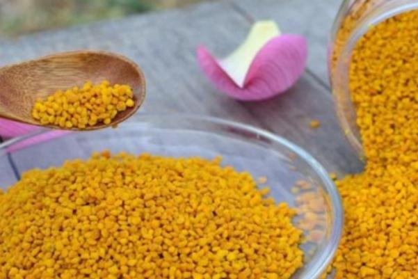 荷花粉適合什么人吃 荷花粉是寒性還是溫性 荷花粉適合什么人吃 荷花粉是寒性還是溫性