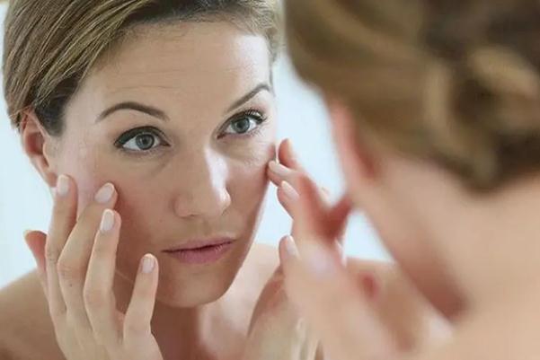 皮膚暗黃是缺少什么維生素 皮膚暗黃是天生的嗎 皮膚暗黃是缺少什么維生素 皮膚暗黃是天生的嗎