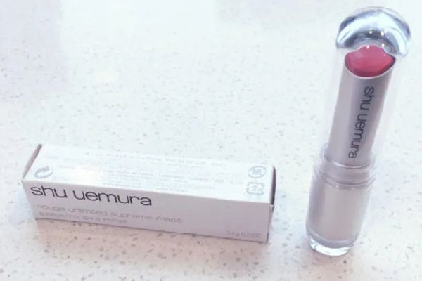 植村秀口紅am和ks有什么區(qū)別 植村秀口紅有幾個系列 植村秀口紅am和ks有什么區(qū)別 植村秀口紅有幾個系列