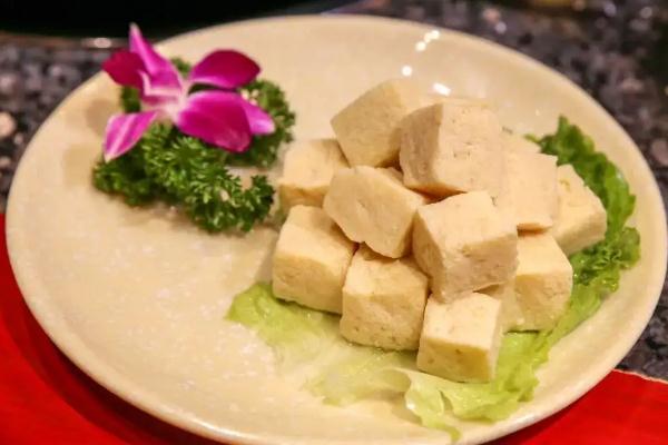 凍豆腐會(huì)破壞蛋白質(zhì)嗎 凍豆腐會(huì)脹氣嗎 凍豆腐會(huì)破壞蛋白質(zhì)嗎 凍豆腐會(huì)脹氣嗎