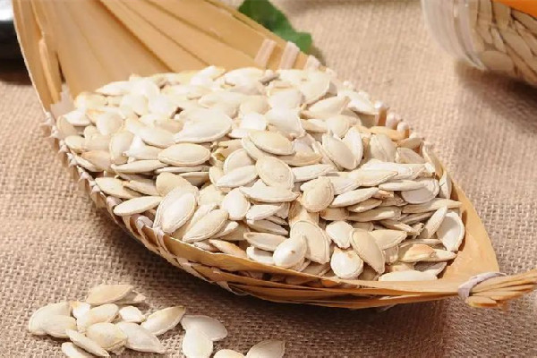 南瓜子可以降血糖嗎 南瓜子適合什么人群吃 南瓜子可以降血糖嗎 南瓜子適合什么人群吃