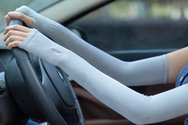 防曬冰袖有防曬效果嗎 防曬冰袖買黑色還是白色好 防曬冰袖有防曬效果嗎 防曬冰袖買黑色還是白色好