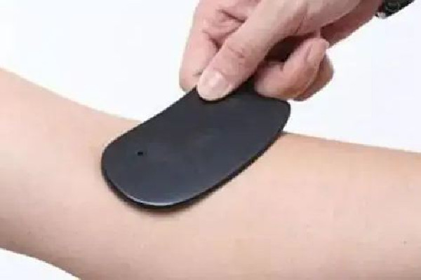 三伏天刮痧后多久可以洗澡 三伏天刮痧多久一次比較好 三伏天刮痧后多久可以洗澡 三伏天刮痧多久一次比較好