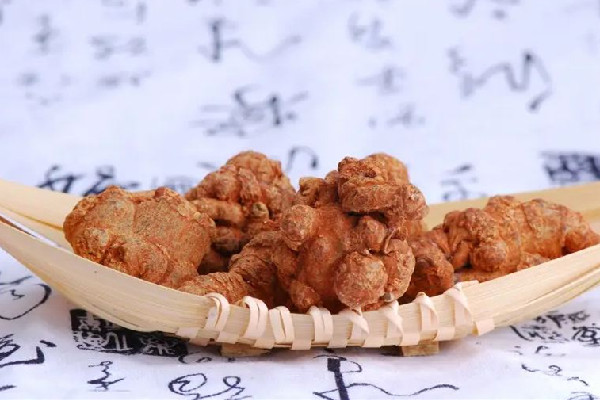 三七可以煲湯喝嗎 三七煲湯配什么材料 三七可以煲湯喝嗎 三七煲湯配什么材料