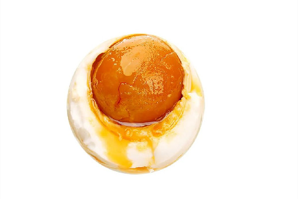 咸鴨蛋煮熟后能保存多久 咸鴨蛋放冰箱還是常溫保存好 咸鴨蛋煮熟后能保存多久 咸鴨蛋放冰箱還是常溫保存好