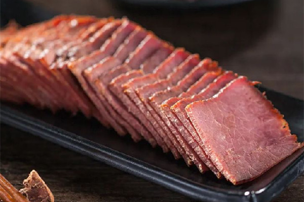 鹵好的牛肉怎么一切都散了 鹵牛肉怎么做結實不散