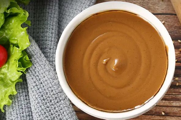 芝麻醬熱量高嗎 芝麻醬吃多了會(huì)不會(huì)發(fā)胖 芝麻醬熱量高嗎 芝麻醬吃多了會(huì)不會(huì)發(fā)胖