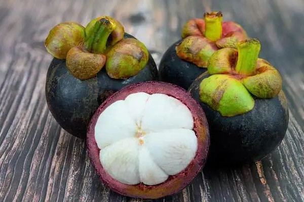 山竹的功效和作用 山竹上火還是降火 山竹的功效和作用 山竹上火還是降火