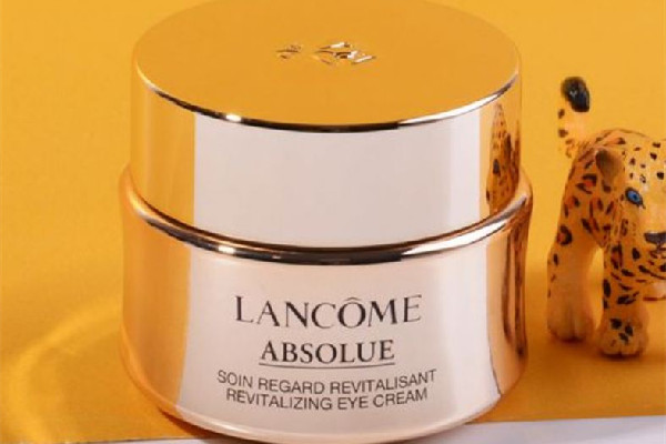 蘭蔻菁純眼霜多少錢(qián)一瓶 蘭蔻菁純眼霜和蘭蔻小黑瓶眼霜哪個(gè)好 蘭蔻菁純眼霜多少錢(qián)一瓶 蘭蔻菁純眼霜和蘭蔻小黑瓶眼霜哪個(gè)好