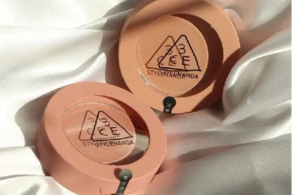 3ce是哪個(gè)國(guó)家的品牌 3ce屬于什么檔次 3ce是哪個(gè)國(guó)家的品牌 3ce屬于什么檔次