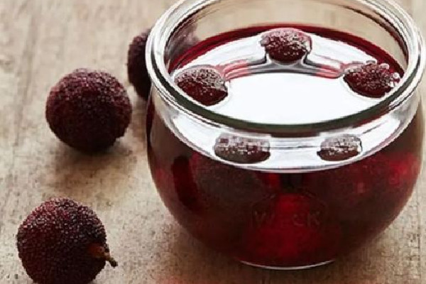 楊梅酒越久越好喝嗎 楊梅酒泡出來蟲子還能喝嗎 楊梅酒越久越好喝嗎 楊梅酒泡出來蟲子還能喝嗎