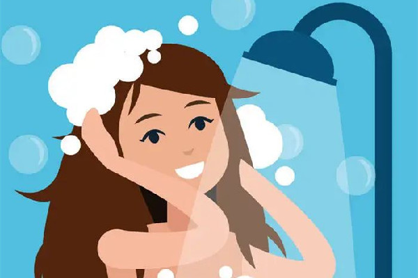 夏天洗冷水澡會(huì)影響月經(jīng)嗎 夏天洗冷水澡不舒服了怎么辦 夏天洗冷水澡會(huì)影響月經(jīng)嗎 夏天洗冷水澡不舒服了怎么辦