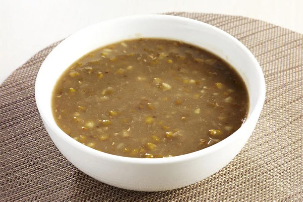 綠豆沙的功效和作用 綠豆沙可以做什么好吃的 綠豆沙的功效和作用 綠豆沙可以做什么好吃的