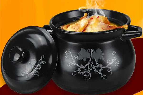 砂鍋煲湯和鐵鍋煲湯有什么區(qū)別 砂鍋煲湯有什么好處 砂鍋煲湯和鐵鍋煲湯有什么區(qū)別 砂鍋煲湯有什么好處