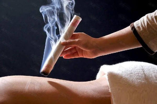 三伏灸是什么意思 三伏灸是艾灸還是針灸 三伏灸是什么意思 三伏灸是艾灸還是針灸