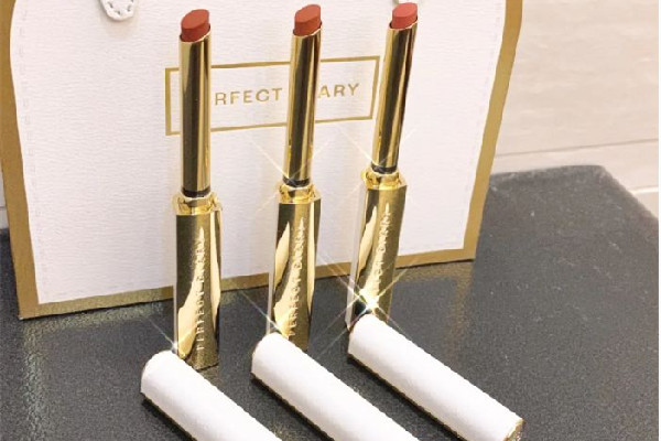 完美日記口紅哪個色號好看 完美日記口紅適合黃皮的色號 完美日記口紅哪個色號好看 完美日記口紅適合黃皮的色號