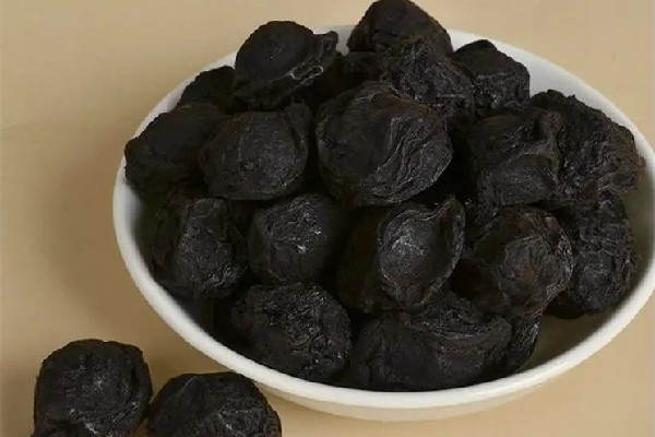 烏梅的功效和作用 烏梅可以減肥嗎 烏梅的功效和作用 烏梅可以減肥嗎