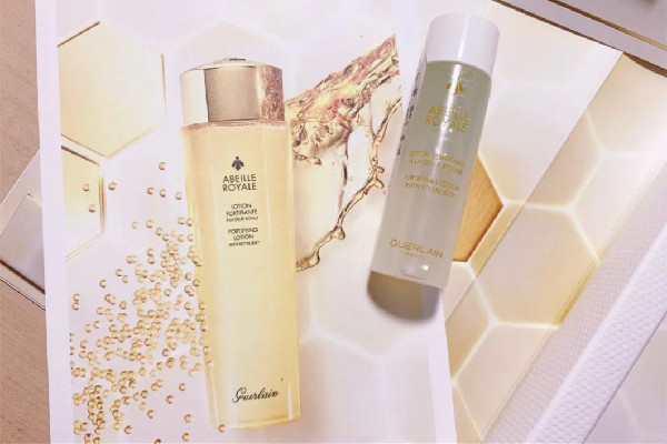 嬌蘭蜂皇水怎么樣 嬌蘭蜂皇水適合什么膚質(zhì) 嬌蘭蜂皇水怎么樣 嬌蘭蜂皇水適合什么膚質(zhì)