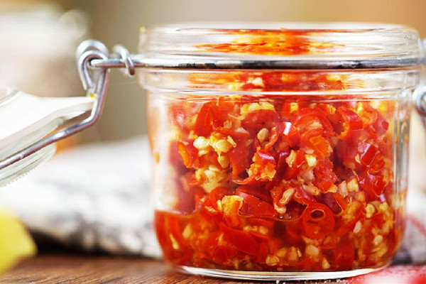 剁椒醬發(fā)酵會(huì)爆炸嗎 剁椒醬用什么裝最好 剁椒醬發(fā)酵會(huì)爆炸嗎 剁椒醬用什么裝最好