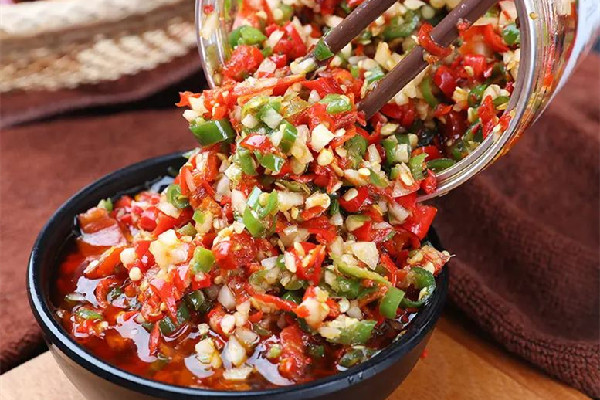 剁椒醬發(fā)酵會(huì)爆炸嗎 剁椒醬用什么裝最好 剁椒醬發(fā)酵會(huì)爆炸嗎 剁椒醬用什么裝最好