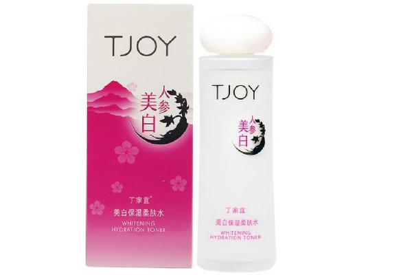 保濕水的成分里有酒精嗎 保濕水有酒精味好嗎 保濕水的成分里有酒精嗎 保濕水有酒精味好嗎