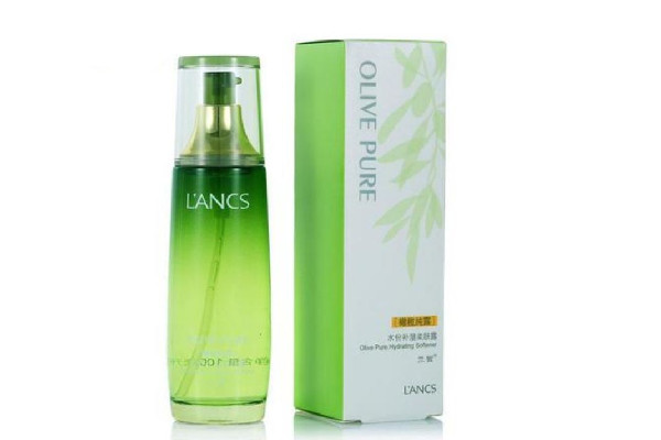 保濕水要經(jīng)常換嗎 保濕水會變質(zhì)嗎 保濕水要經(jīng)常換嗎 保濕水會變質(zhì)嗎