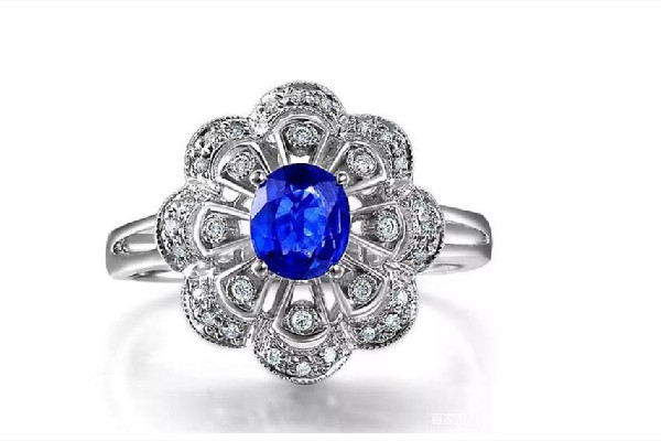 藍(lán)寶石會(huì)被刮花嗎 藍(lán)寶石會(huì)變色嗎 藍(lán)寶石會(huì)被刮花嗎 藍(lán)寶石會(huì)變色嗎