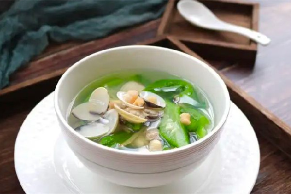 絲瓜湯怎么做下奶 絲瓜湯的功效與作用 絲瓜湯怎么做下奶 絲瓜湯的功效與作用