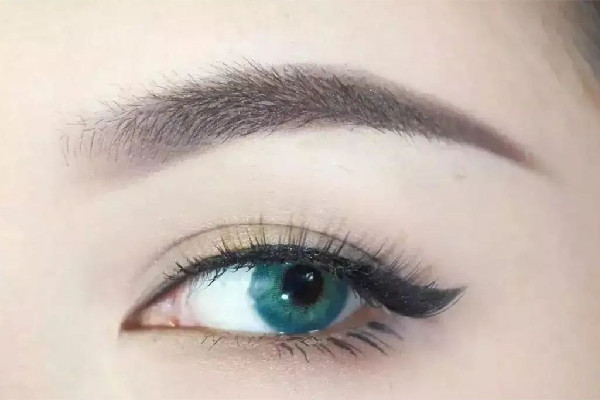 畫眉毛用什么顏色好看 畫眉毛可以用水洗嗎 畫眉毛用什么顏色好看 畫眉毛可以用水洗嗎