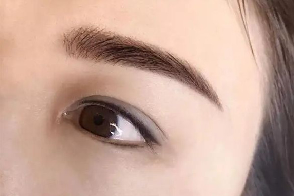 怎樣修眉毛好看又自然 眉毛多久修一次 怎樣修眉毛好看又自然 眉毛多久修一次