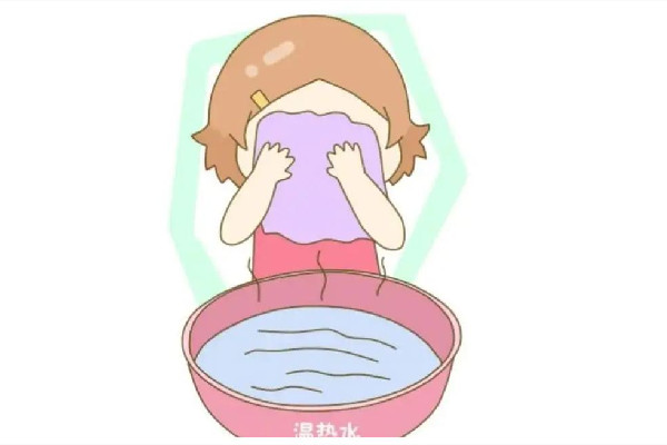 洗臉水溫多少度合適 洗臉水溫過高對皮膚有傷害嗎 洗臉水溫多少度合適 洗臉水溫過高對皮膚有傷害嗎