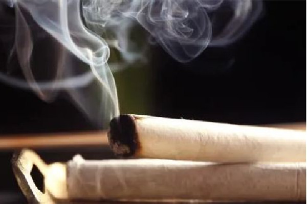 艾灸可以治療婦科病嗎 艾灸對(duì)婦科炎癥有沒有效果 艾灸可以治療婦科病嗎 艾灸對(duì)婦科炎癥有沒有效果