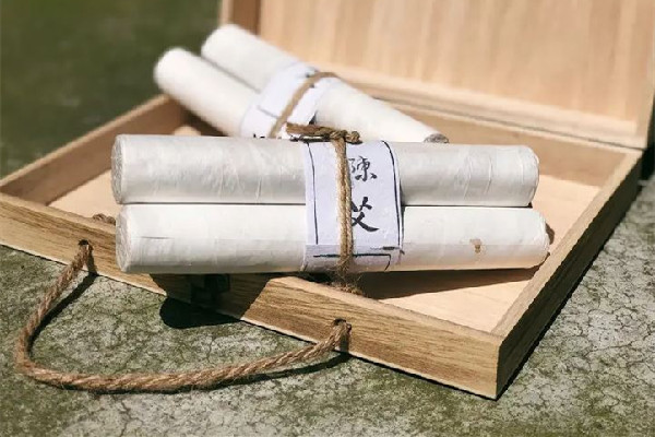 艾灸做完瞌睡的很什么原因 艾灸后會(huì)出現(xiàn)哪些情況是正常的 艾灸做完瞌睡的很什么原因 艾灸后會(huì)出現(xiàn)哪些情況是正常的