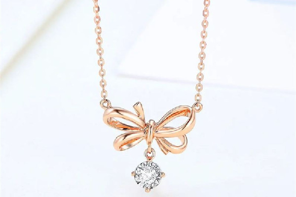 項鏈會被汗液腐蝕嗎 項鏈多久清洗一次 項鏈會被汗液腐蝕嗎 項鏈多久清洗一次