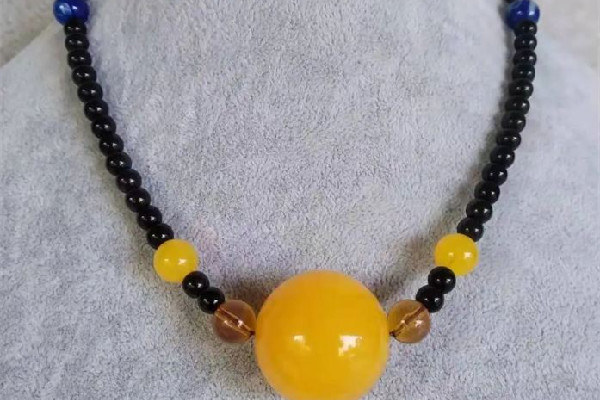 鎖骨鏈是多少厘米 鎖骨鏈是不是很短 鎖骨鏈是多少厘米 鎖骨鏈是不是很短