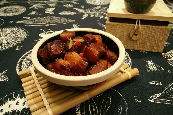 紅燒肉有苦味什么原因 紅燒肉有苦味怎么去掉 紅燒肉有苦味什么原因 紅燒肉有苦味怎么去掉