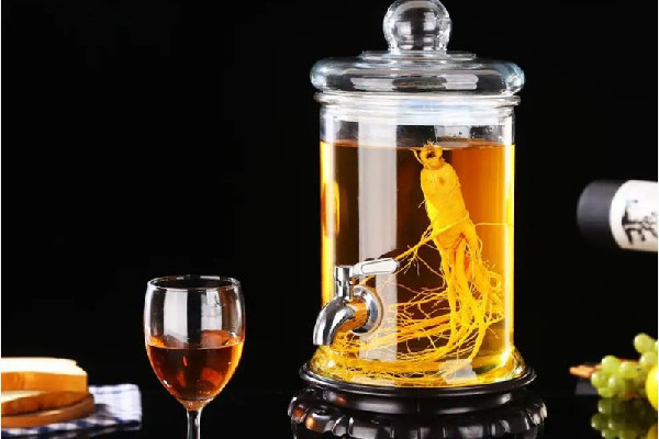 泡酒用什么酒好呢 泡酒用多少度的酒合適 泡酒用什么酒好呢 泡酒用多少度的酒合適