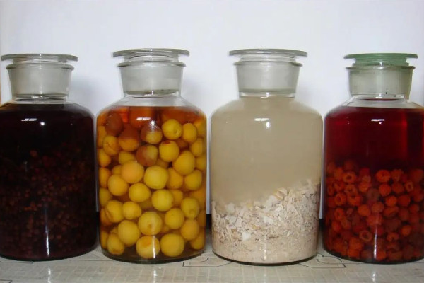 泡酒用什么酒好呢 泡酒用多少度的酒合適 泡酒用什么酒好呢 泡酒用多少度的酒合適